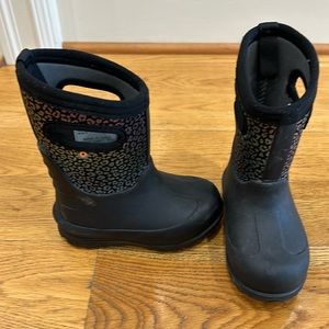 Girls Bogs Boots Iridescent Leopard Print Size 8